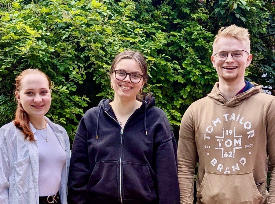 Vorstand der Grünen Jugend Stormarn: Valentina Großklaus, Milla Väterlein und Eric Husmann Vorstand der Grünen Jugend Stormarn: Valentina Großklaus, Milla Väterlein und Eric Husmann